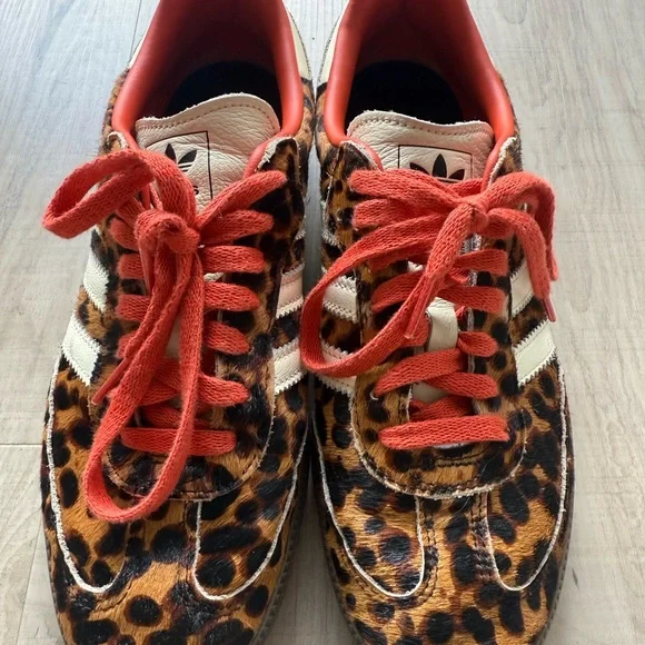 Adidas Samba Leopard Print Sneakers with Orange Accents - Picture 2 of 3